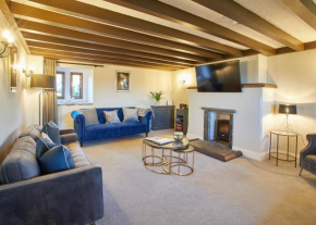 Host & Stay - The Coach House
